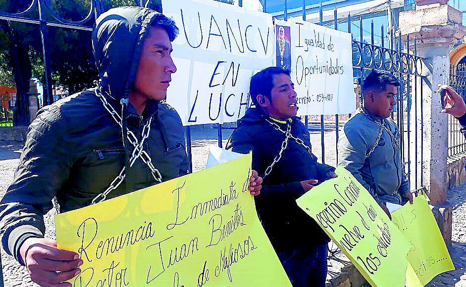 Juliaca inicia paro de 48 horas por cierre de la UANCV 