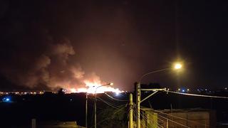 Chimbote: voraz incendio arrasa con al menos 500 viviendas y familias pierden todo a víspera del Año Nuevo (VIDEO) 