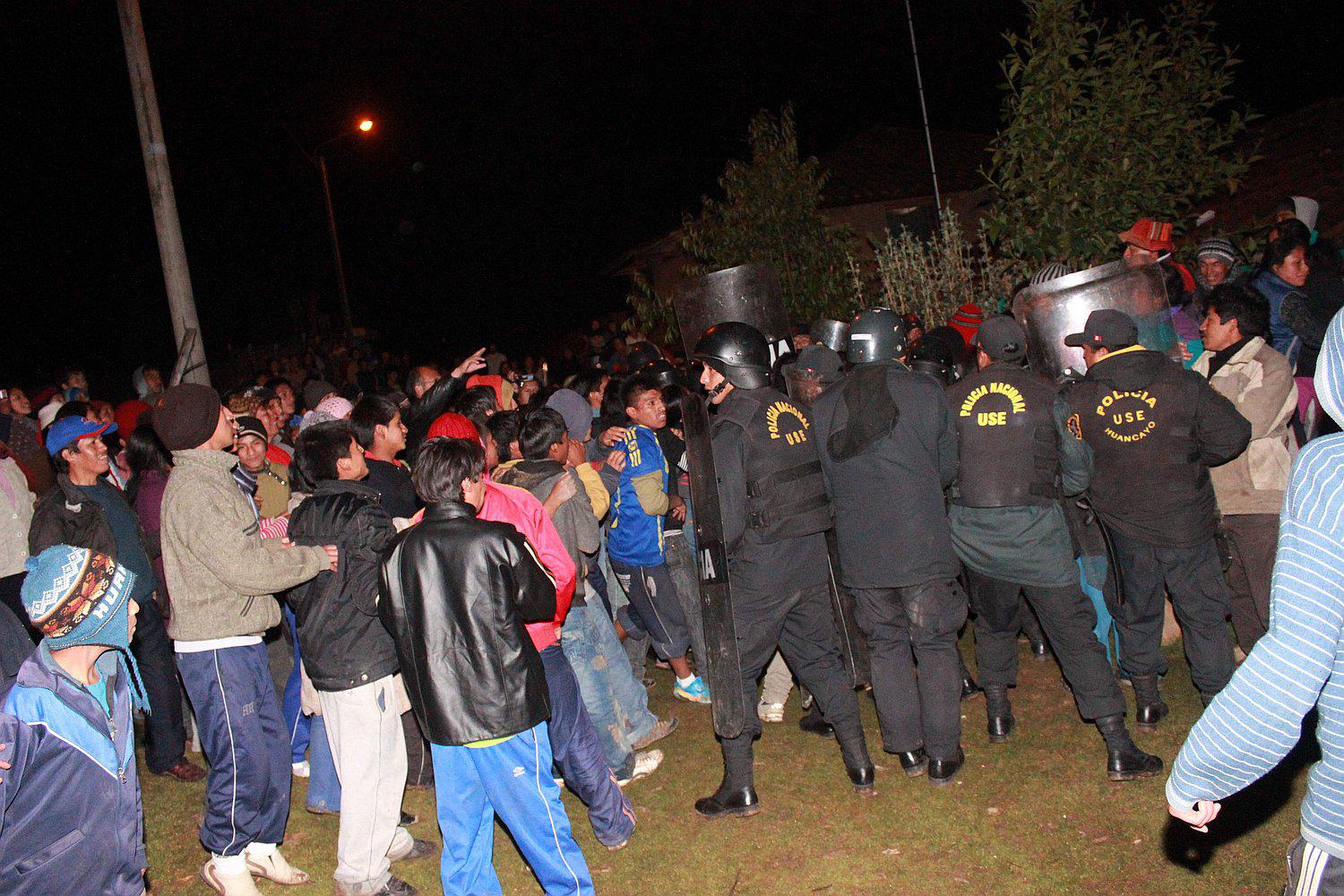 La Oroya: Sube a camión y se salva de turba que lo confundió con invasor 