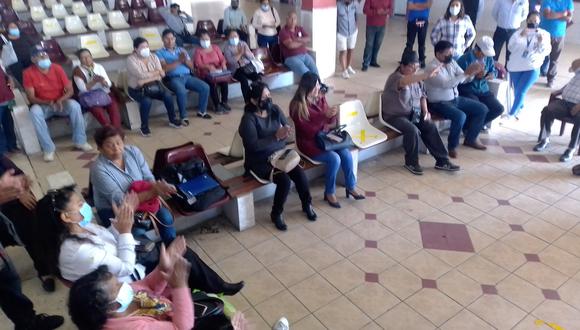 Representantes de 30 organizaciones de Tacna concordaron con la necesidad de una medida de fuerza contra la cancillería peruana por no lograr que se reabra la frontera con Chile. (Foto: Adrian Apaza)