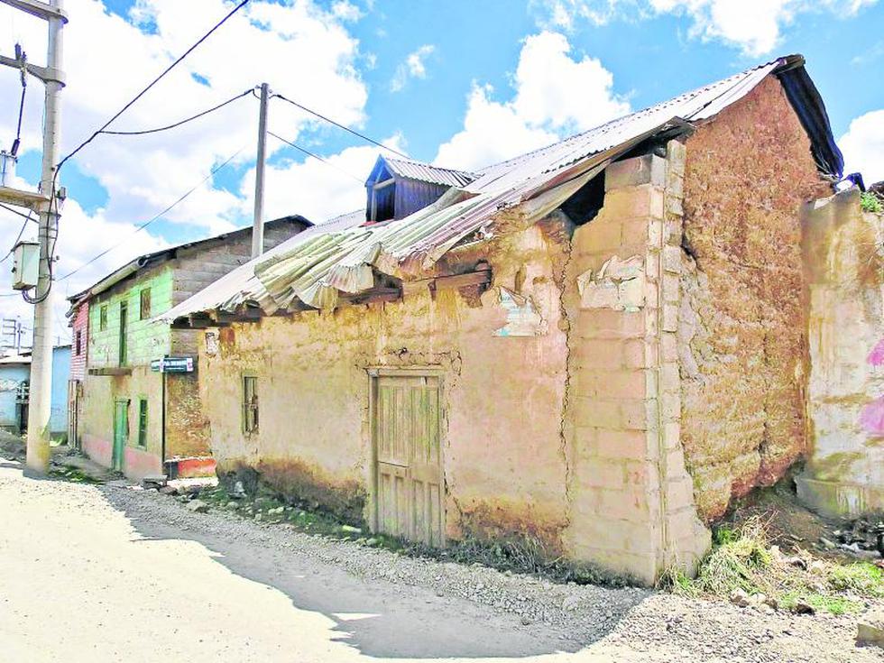 Estafan a ídolo del pueblo con 60 mil nuevos soles