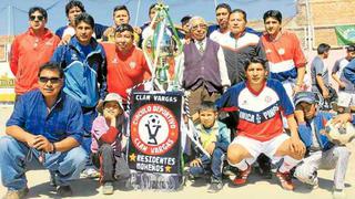 Avanza el campeonato de residentes moheños en Puno