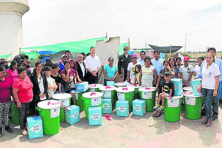 Entregan ayuda a 22 familias damnificadas por incendio