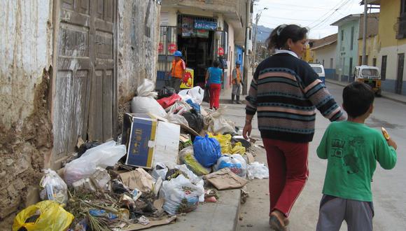 Huánuco: anuncian sanción para vecinos que arrojen basura a la calle