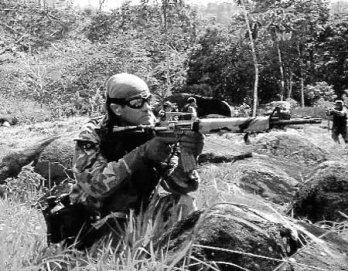 Trampas de SL matan a dos efectivos del EP