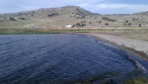 Adolescente muere en las heladas aguas del lago Titicaca 