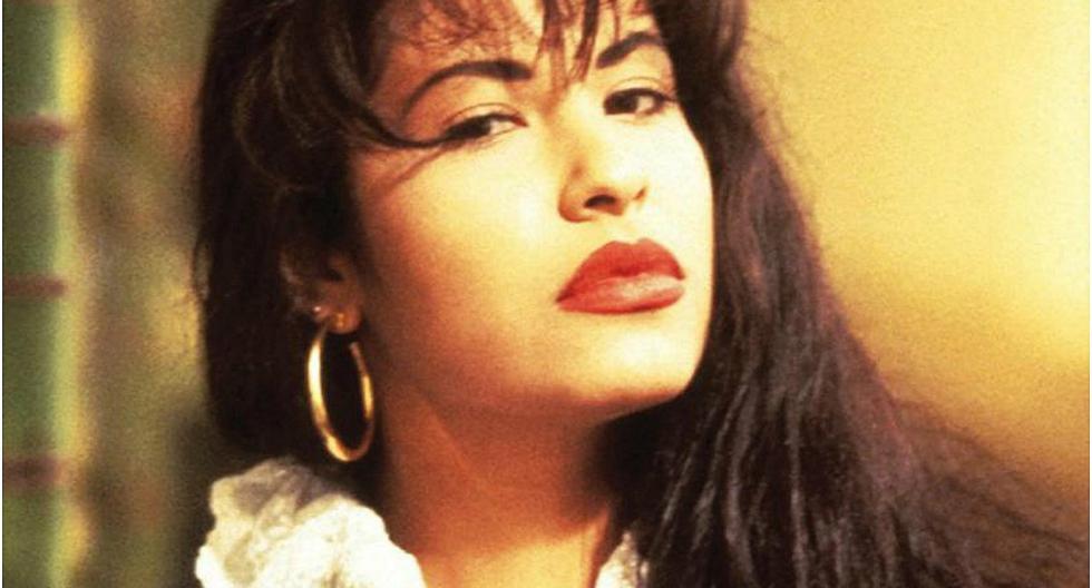 Revelan fotografía inédita del funeral de Selena Quintanilla