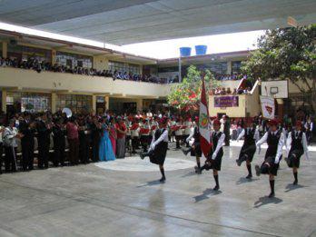 Demolerán infraestructura de
 colegio Mercedes Indacochea