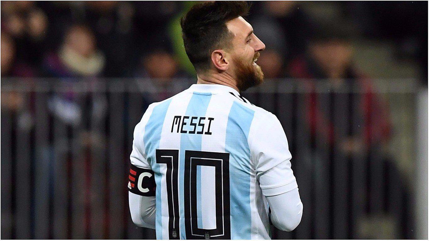 Imagen de Lionel Messi junto a modelo rusa muestra este detalle y se convierte en viral (FOTO)
