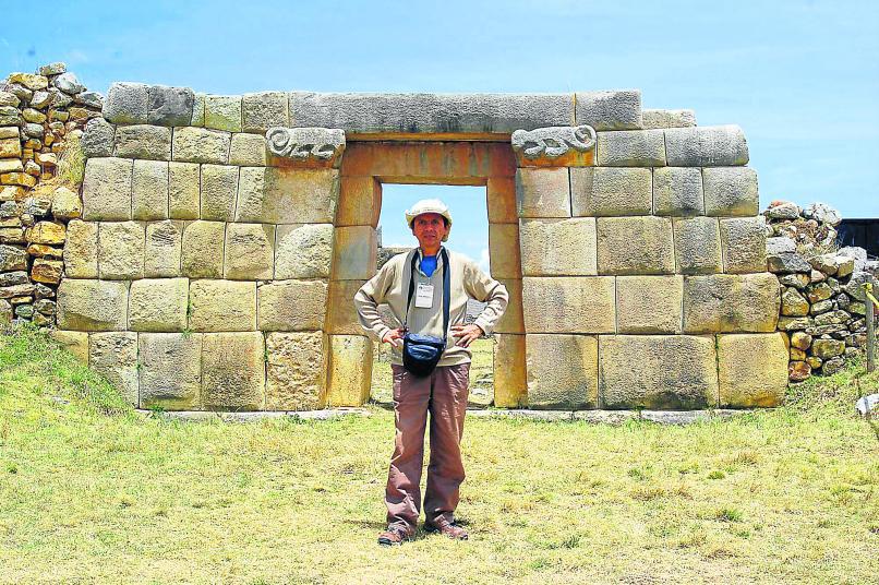 César Antezana: una pasión por el turismo