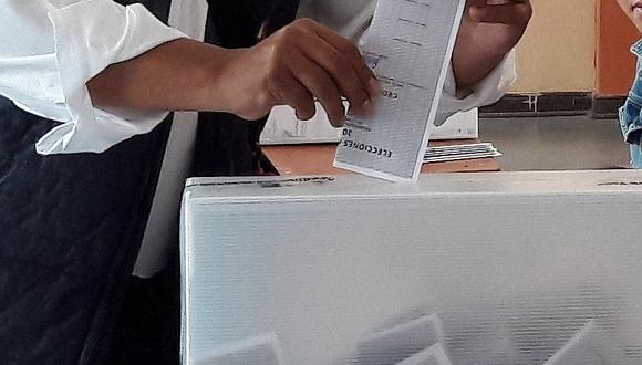 53 candidatos al Congreso por Huancavelica quedan en carrera electoral