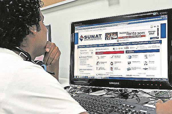 ¿Qué contribuyentes están obligados a emitir facturas electrónicas este año?