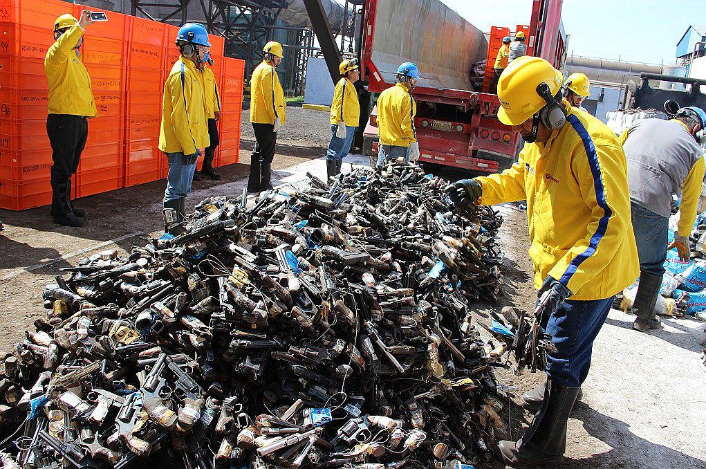 Chimbote: Cerca de 10 mil armas de fuego fueron destruidas por la Sucamec 