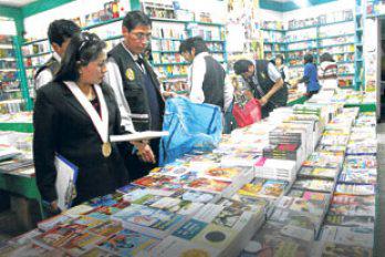 ¡Guerra al
 contrabando!