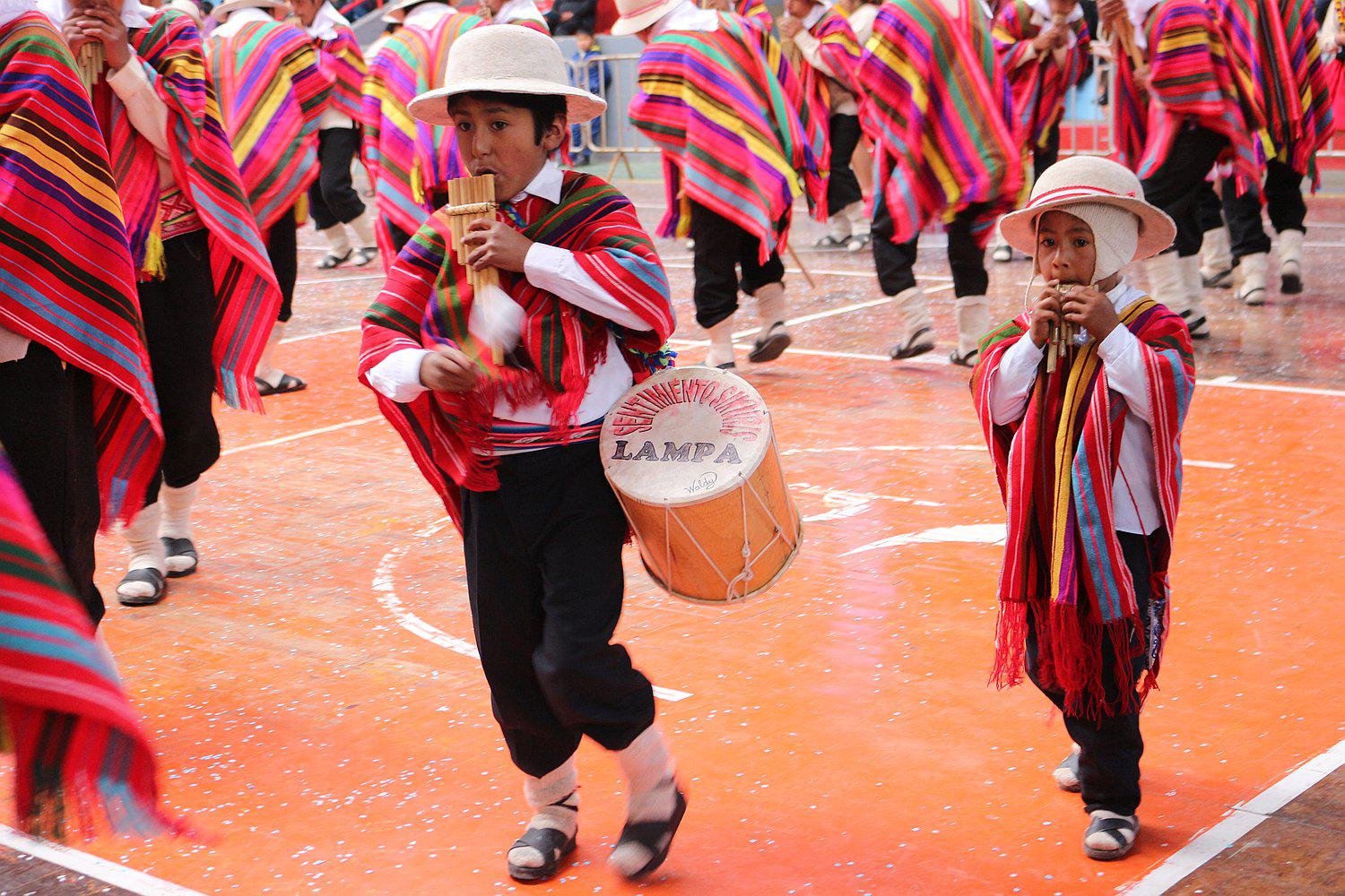 Estos son los 32 conjuntos de sicuris que clasificaron a Candelaria 2018 (PUNTAJES)