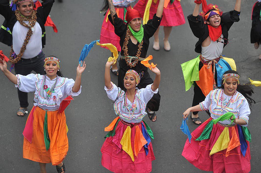 Las siete danzas de las regiones que se hicieron presentes en la Parada Militar (VIDEOS)