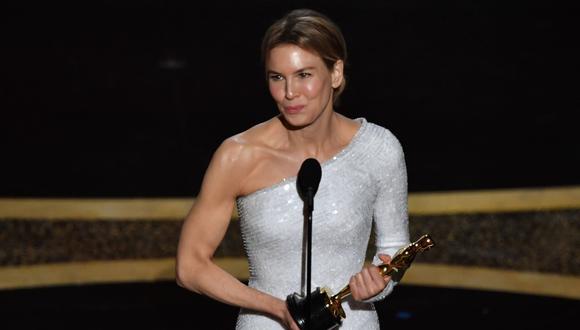 Renée Zellweger ganó el Oscar en la categoría mejor actriz. (Foto: AFP)