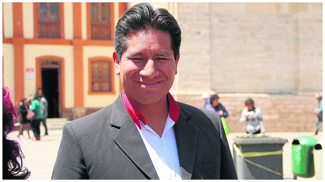 Carlos de la Cruz: “ El padre Jorge en alianza con Alcides Chamorro hipotecó Chilca”