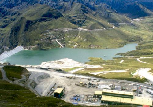 Derrame de relave afecta a pueblos de la provincia de Bolognesi