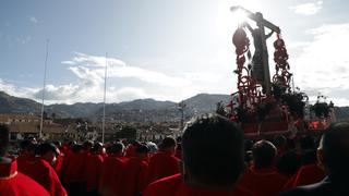 Lunes Santo: devotos del Señor de Los Temblores reciben su bendición en Cusco (VIDEO)