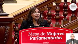 Kira Alcarraz: “El silencio de Pedro Castillo lo hace cómplice de la procedencia de los 20 mil dólares en Palacio”