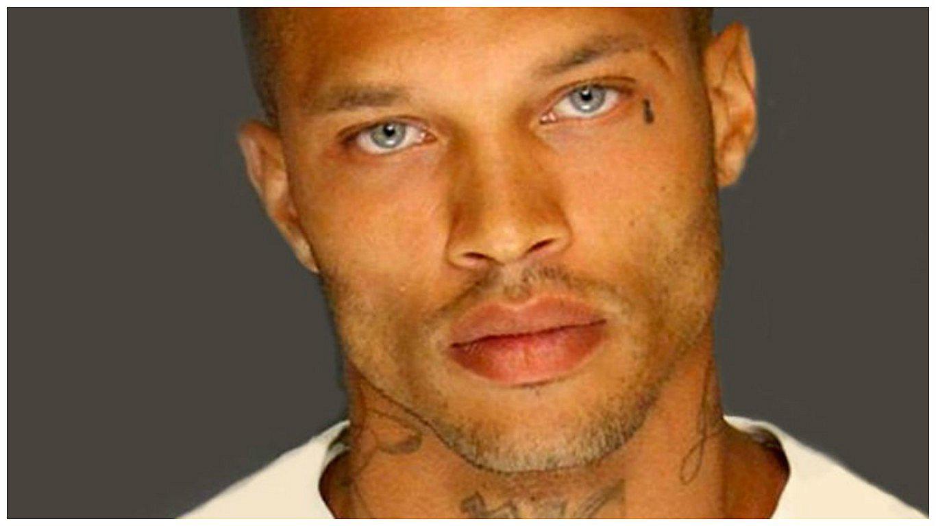 El preso "más guapo del mundo" alborota el Milan Fashion Week [FOTOS]