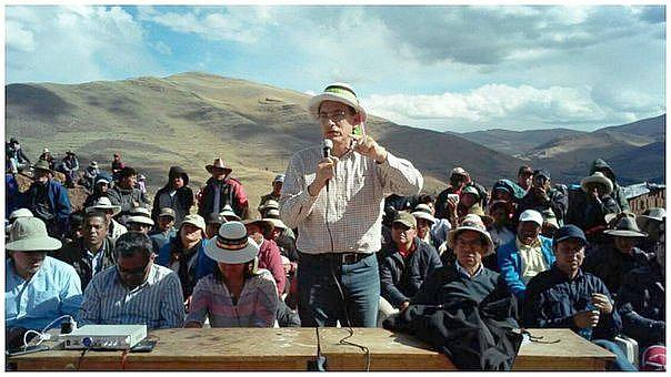 Vizcarra llega a Las Bambas para fumar la 'pipa de la paz' y acabar con conflicto minero