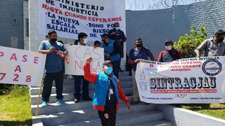 Trabajadores de centro juvenil Alfonso Ugarte reclaman mejor remuneración