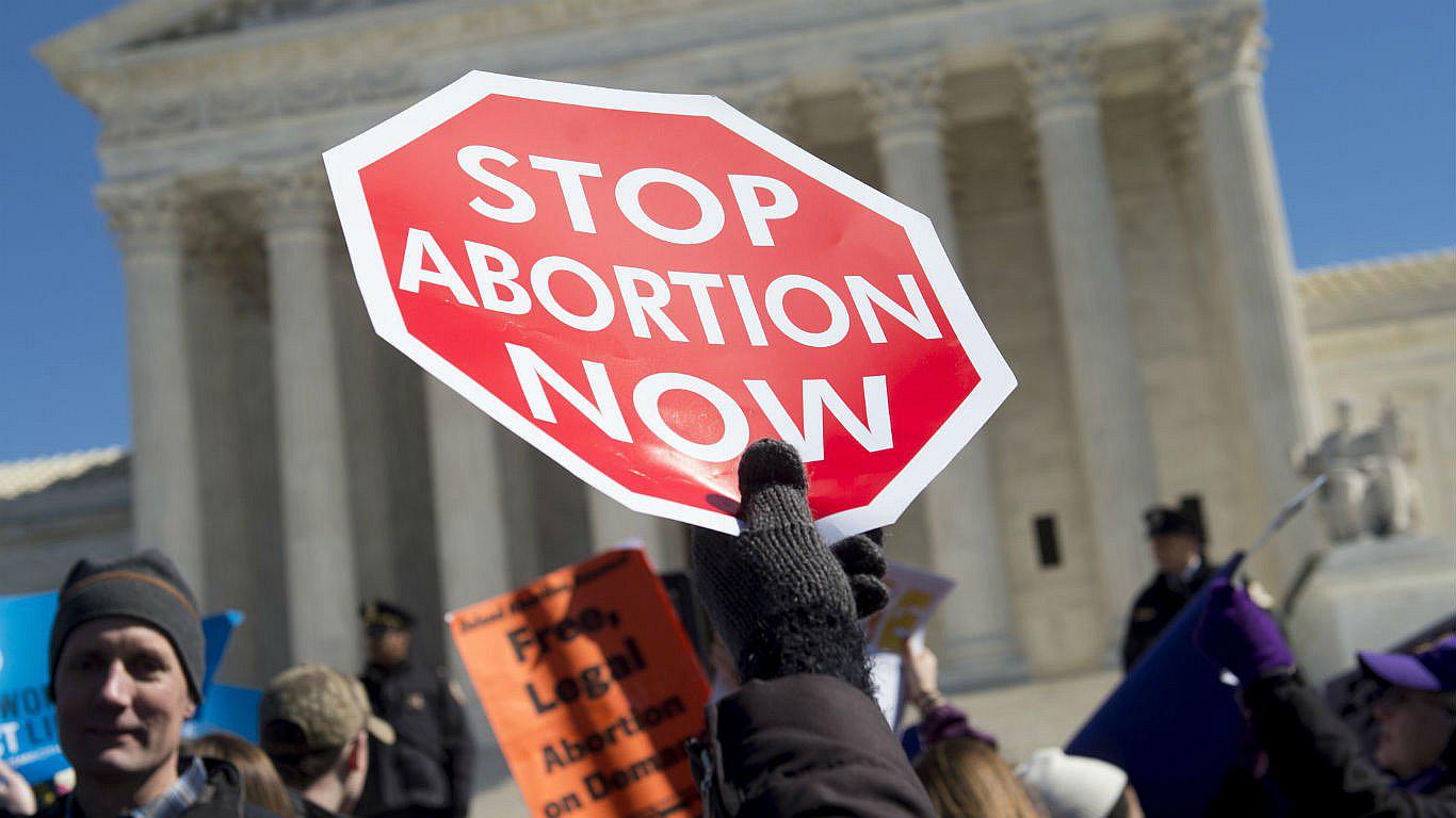 Estados Unidos: Oklahoma aprueba ley que prohíbe el aborto