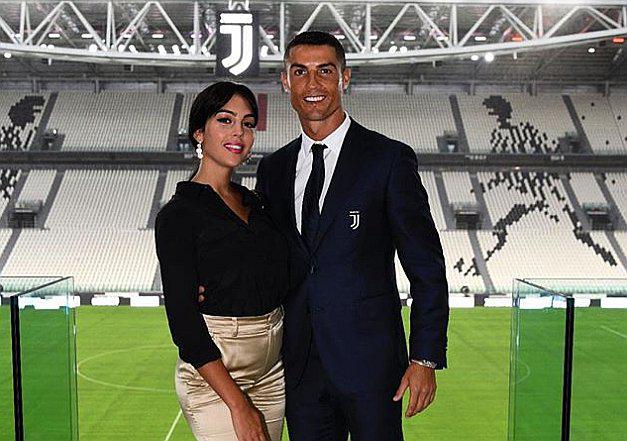 Halloween: Cristiano Ronaldo, Georgina Rodríguez y sus bebes lucieron divertidos disfraces 