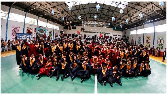Penal de Lurigancho: 99 reos se graduaron en primaria y secundaria (FOTOS)