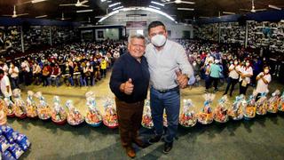 César Acuña se reúne con Martín Namay en evento apepista