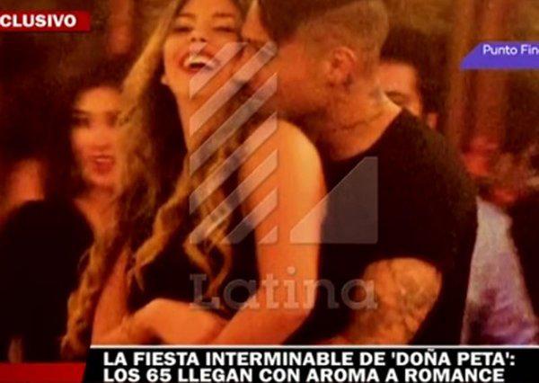 Alondra y Paolo Guerrero hacen esta locura por Doña Peta [VIDEO]