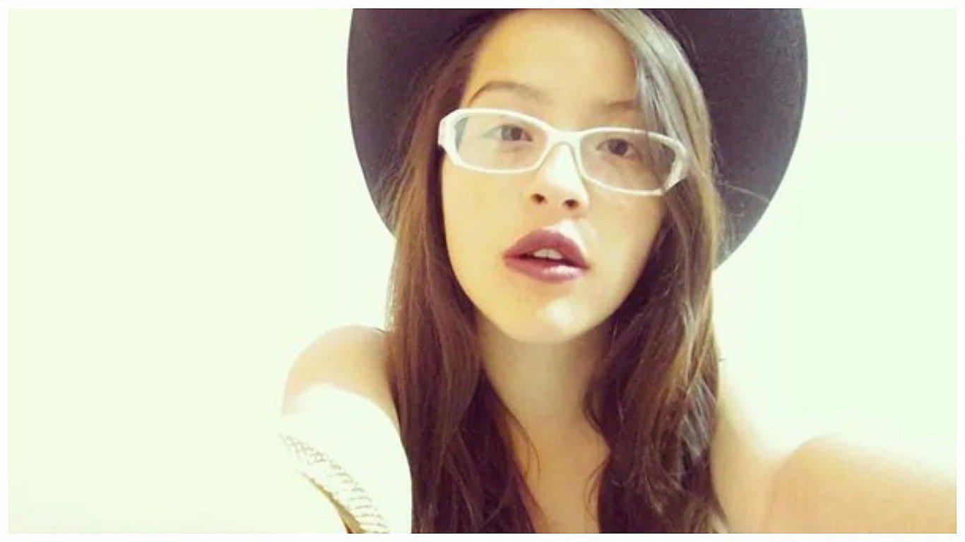 ​Facebook: youtuber Britanny Jazz insulta a otakus y recibe amenazas de muerte (VIDEO)