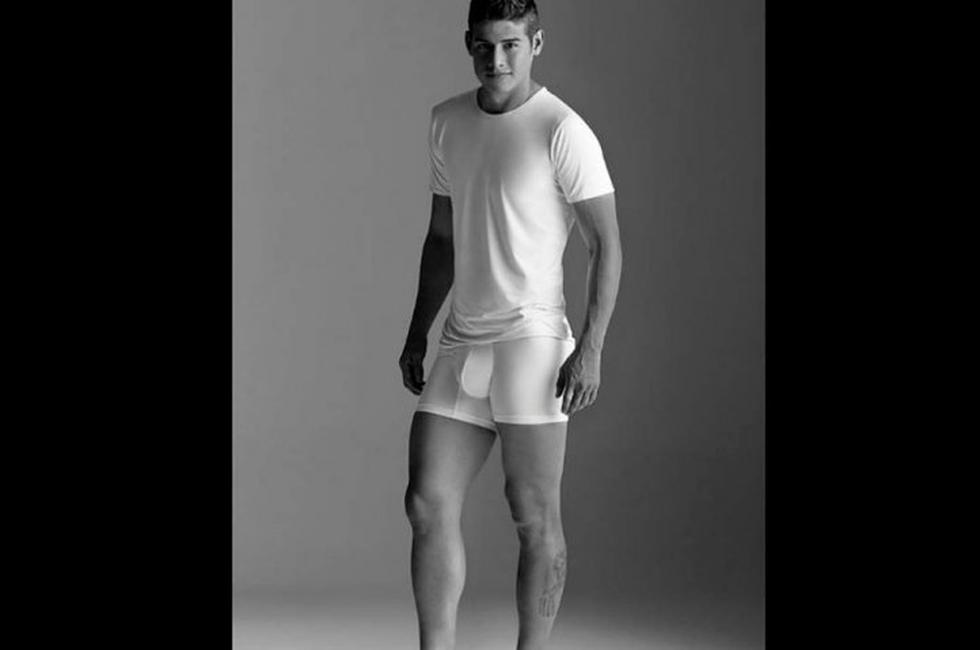 Conoce la nueva faceta de James Rodríguez: modelo de ropa interior (VIDEO) 