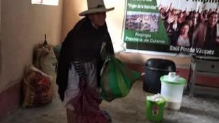 Abuelita dona sus cosechas para personas afectadas por el COVID-19: “Aquí les traigo unas cositas” (FOTOS)