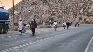Habilitan paso vehicular en la Carretera Arequipa- Puno después de 14 horas