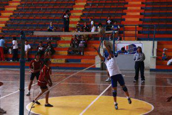 FAZ sobresale en el voley