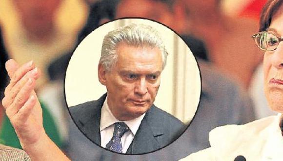 Lo cuadra: Villarán pone en su sitio al asesor "Luis Favre"