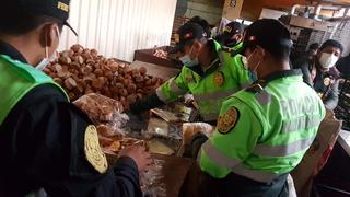 Hallan panetones en mal estado y heces de roedores en panaderías insalubres en El Tambo 