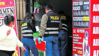 Huancayo: Capturan a tres sujetos que entregaban brevetes falsos por 270 soles y uno tenía empresa a nombre de un niño de 4 años