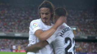 Atención, Uruguay: Edinson Cavani se retiró lesionado en Valencia (VIDEO)