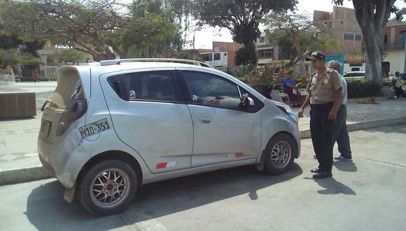 Chiclayo: Asaltantes abandonan auto robado al verse descubiertos 