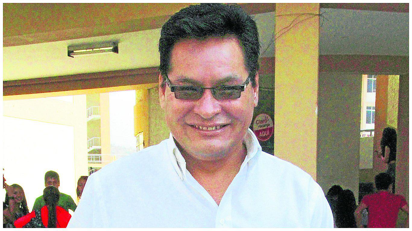 Flamante rector: ​"Subir la calidad educativa de la Unheval será mi mejor legado"