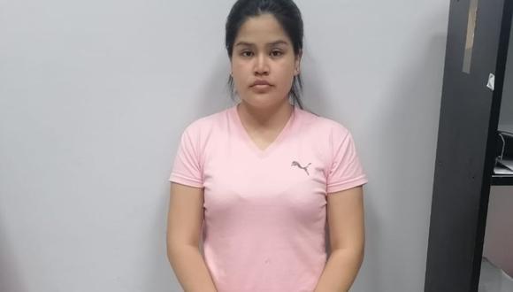 La intervención de Guissella Noemí Alvarado Sánchez se realizó en el Cebaf de Zarumilla. Según la Policía, la fémina llevaba pasaporte de otra persona.