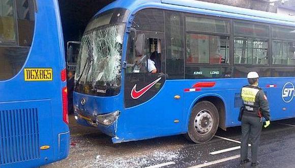 Corredor Azul: Protransporte se pronuncia sobre choque de buses  