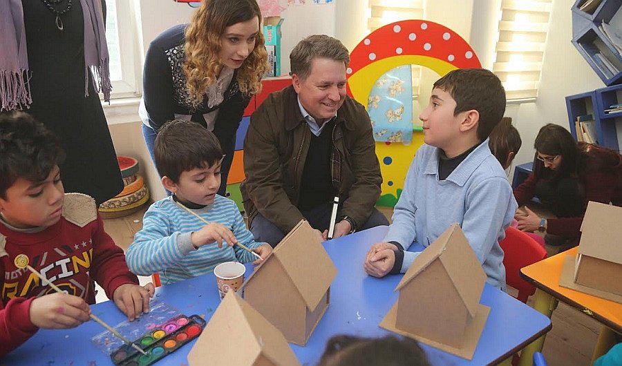 ​Más del 40% de los niños sirios refugiados en Turquía no van a la escuela