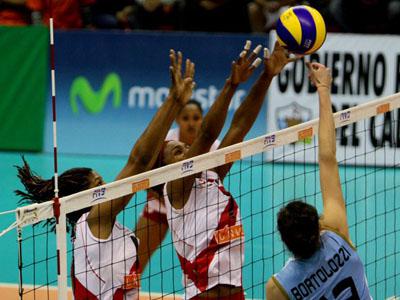 Perú venció a Venezuela por 3 -1 en preolímpico de voley