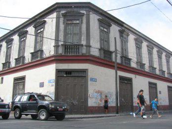 Empresas postulantes
 visitan Casa Yanulaque