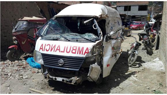Tarma: Abandonan ambulancia del hospital regional en una mecánica 